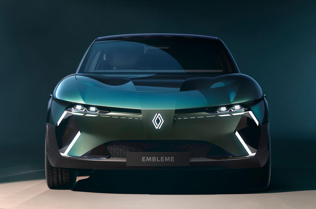 Renault'un hidrojenle çalışan yeni elektrikli aracı Embleme tanıtıldı