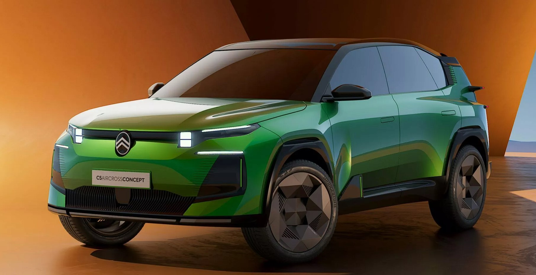 2025 Citroen C5 Aircross'un ön gösterimi yapıldı!