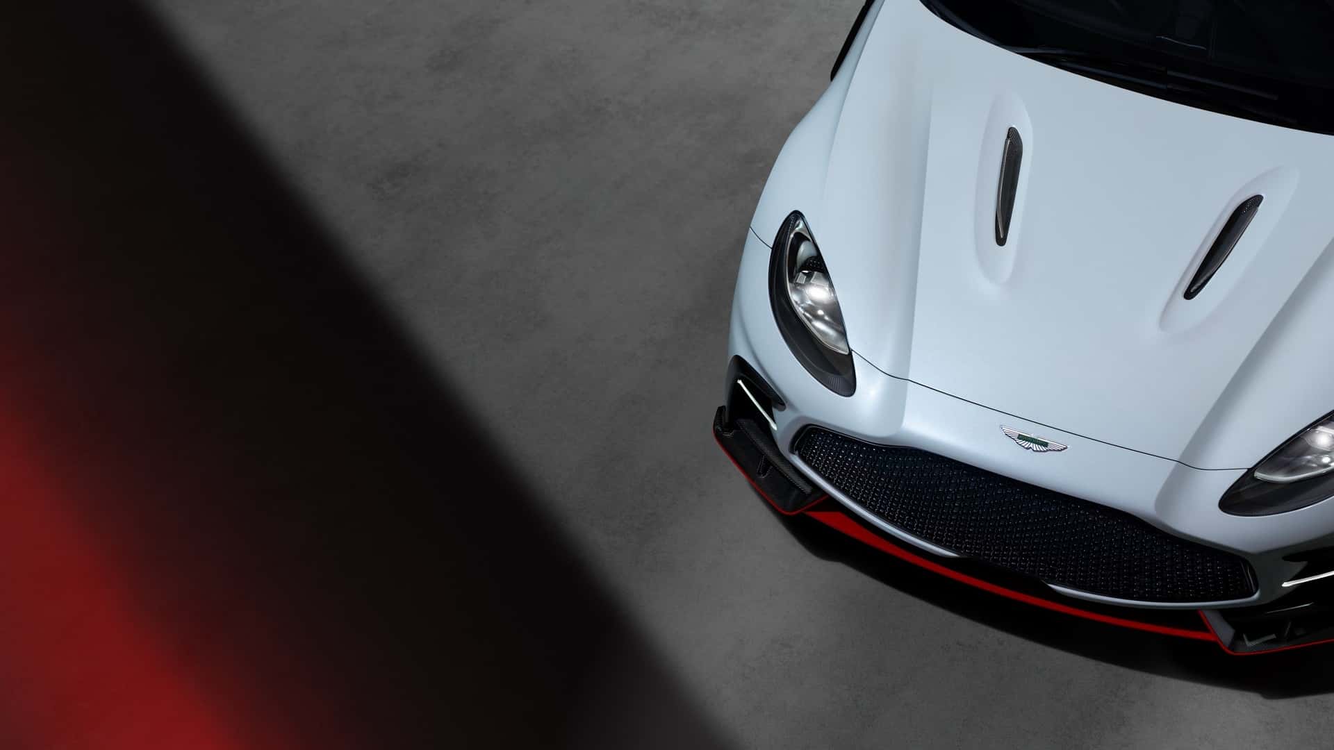 Yeni Aston Martin DBX S tanıtıldı: Daha güçlü, daha hafif