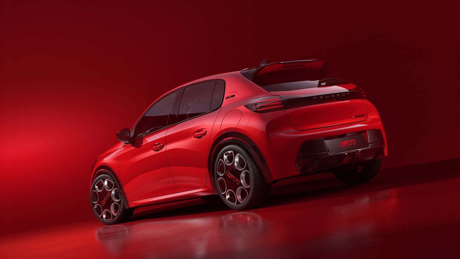 Peugeot, GTi serisini elektrikli olarak geri döndürdü: İşte yeni E-208 GTi