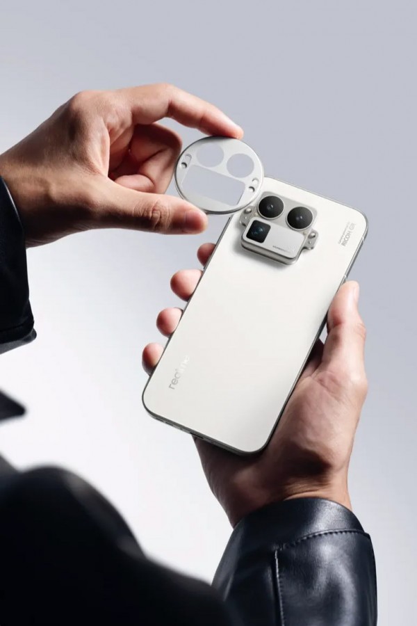 Realme GT8 Pro amiral gemisi Ricoh dokunuşu ve devasa batarya ile geliyor