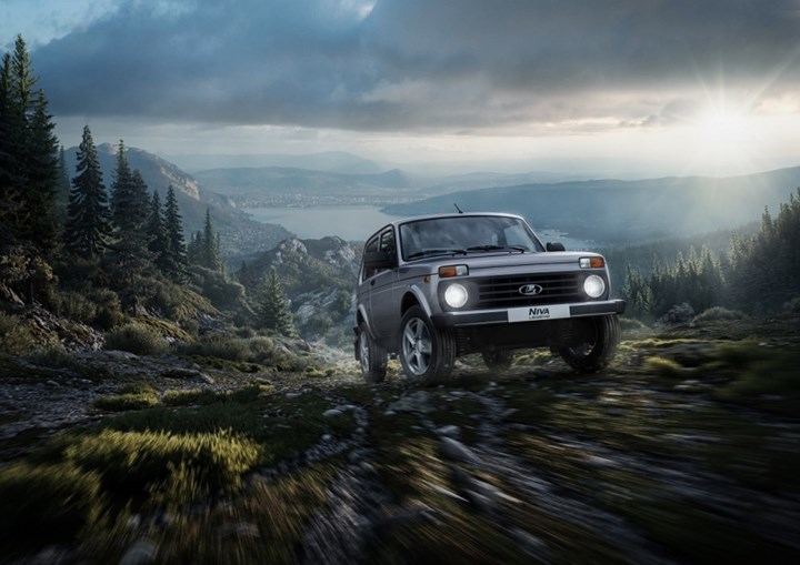 Rusların ikonik SUV'u yeni ismiyle karşınızda: Lada Niva Legend