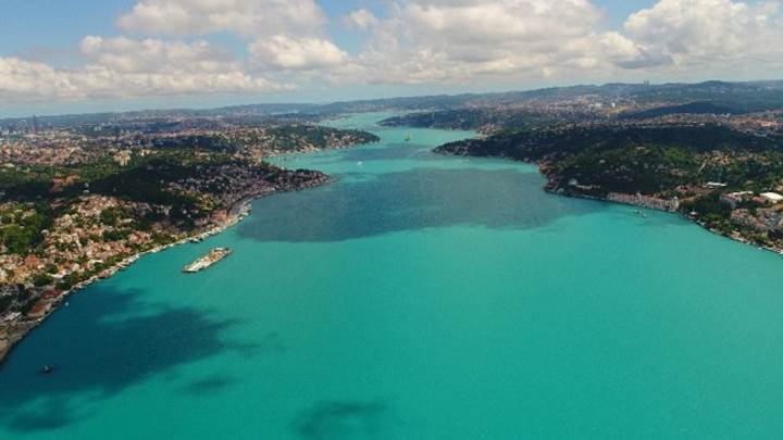 İstanbul Boğazı turkuaza döndü: NASA nedenini açıkladı