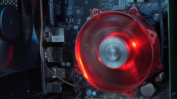 MSI Infinite A incelemesi 'Tempered Glass panelli, hazır oyuncu sistemi'