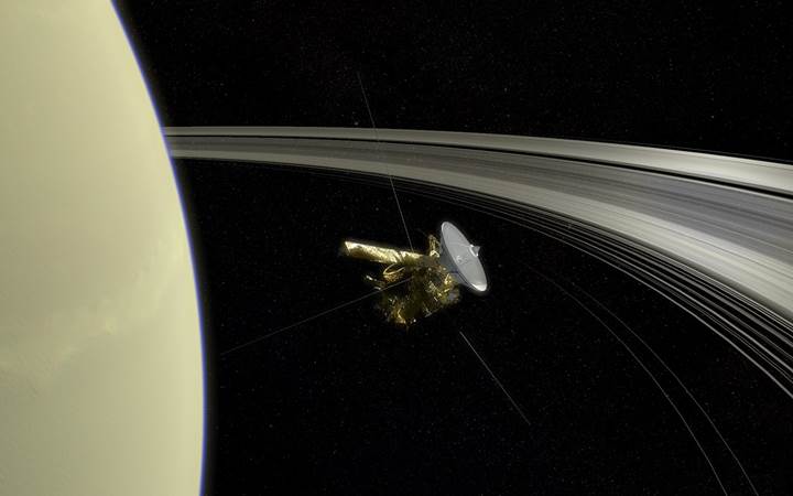 20 yıllık uzay macerasının sonu geldi: Cassini artık Satürn'ün bir 'parçası'