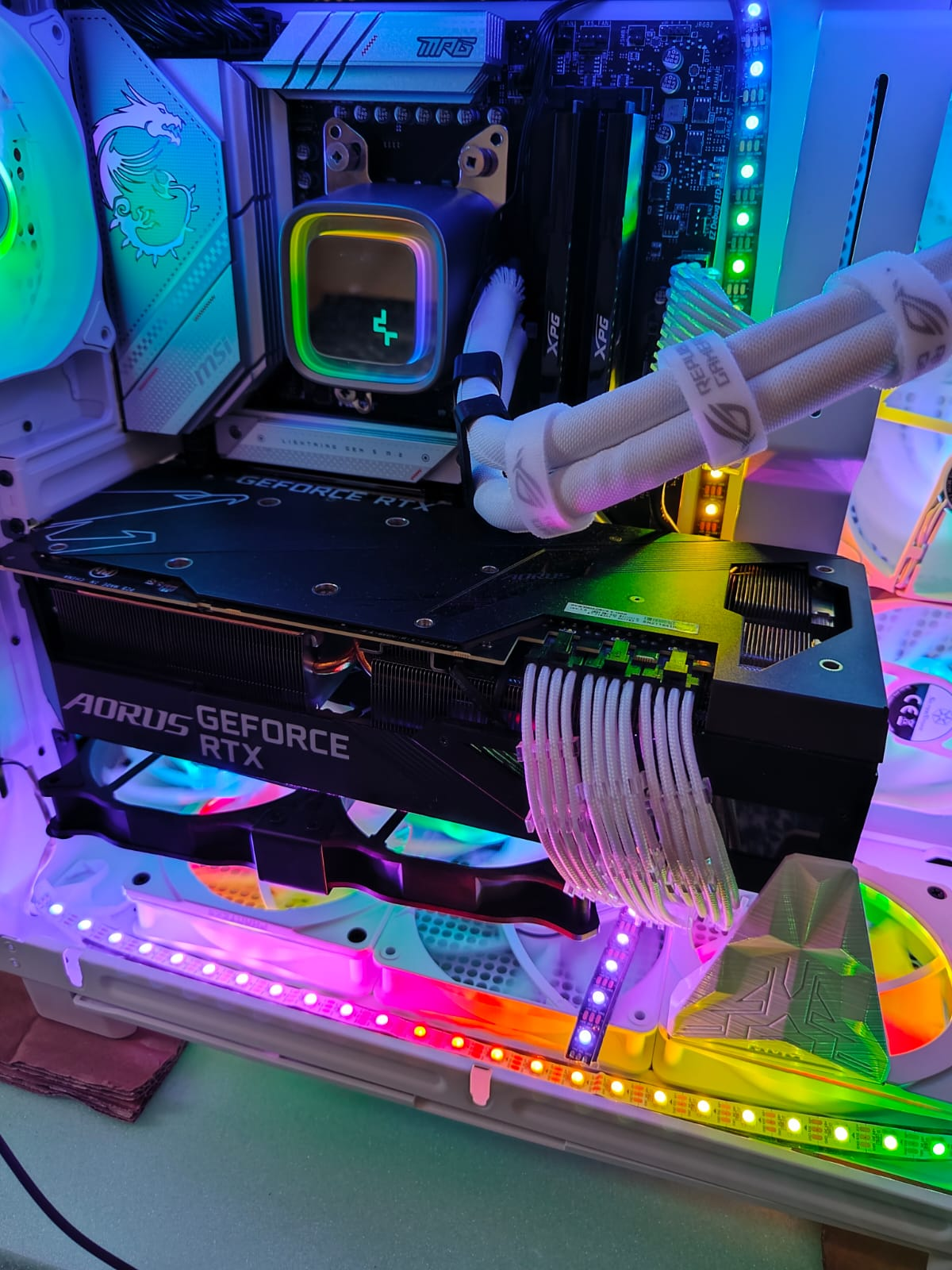 SATILDI RTX 3080 AORUS XTREME OC 10G