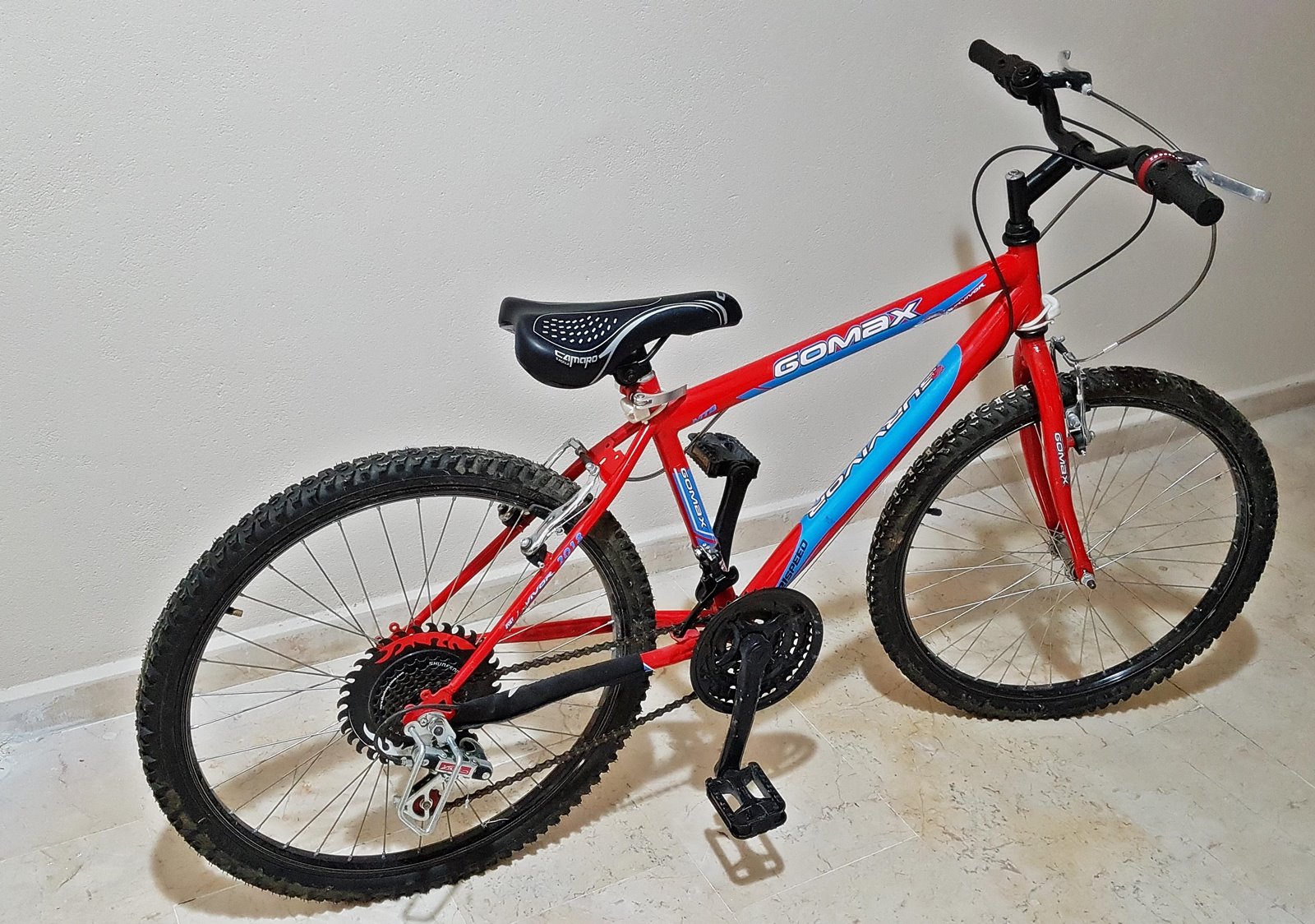GOMAX SURVIVOR 24 jant vitesli bisiklet, tertemiz... | DonanımHaber Forum