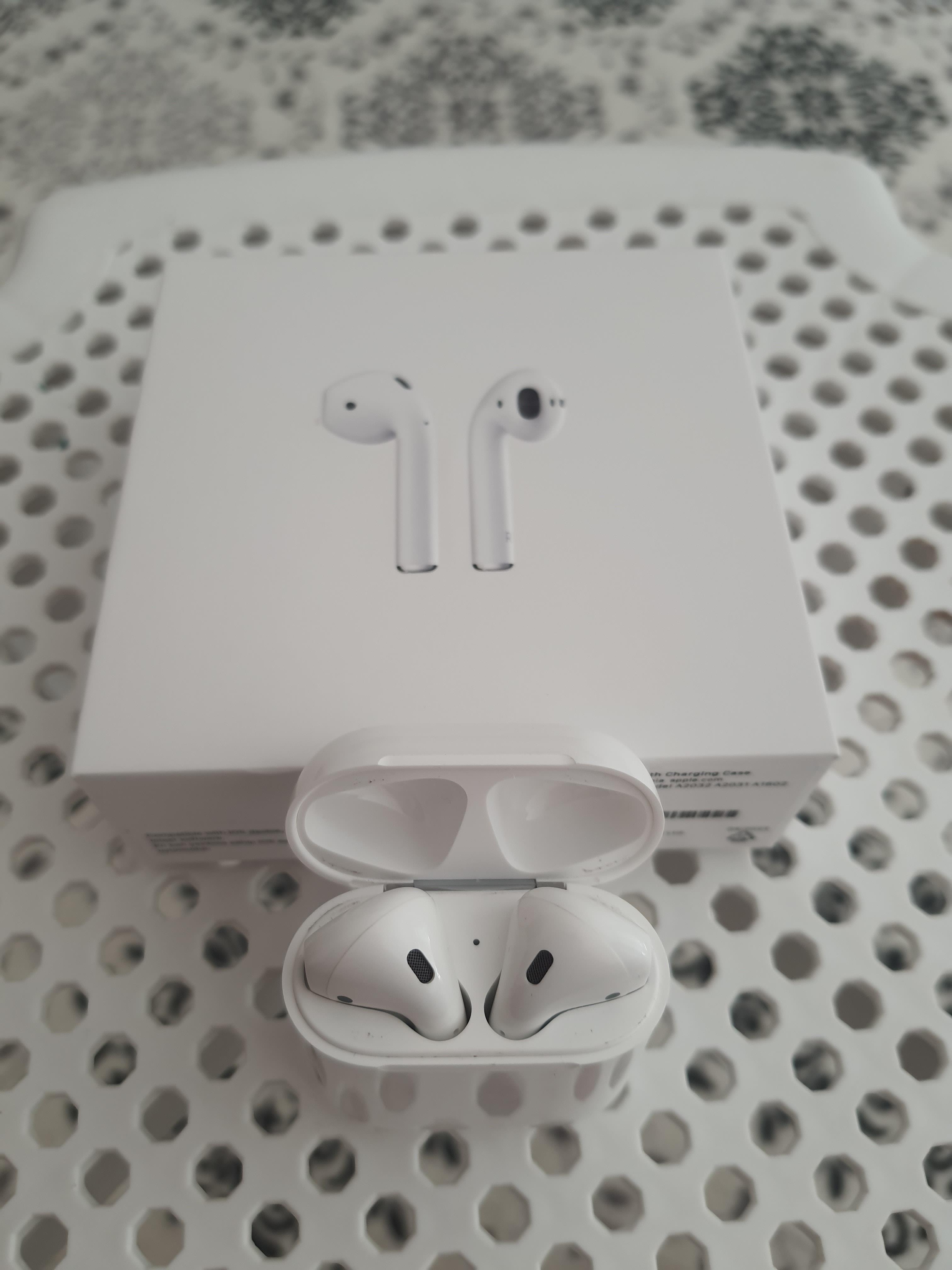 SATILDI] APPLE AIRPODS 2.NESIL (15 GUNLUK FATURALI) | DonanımHaber Forum