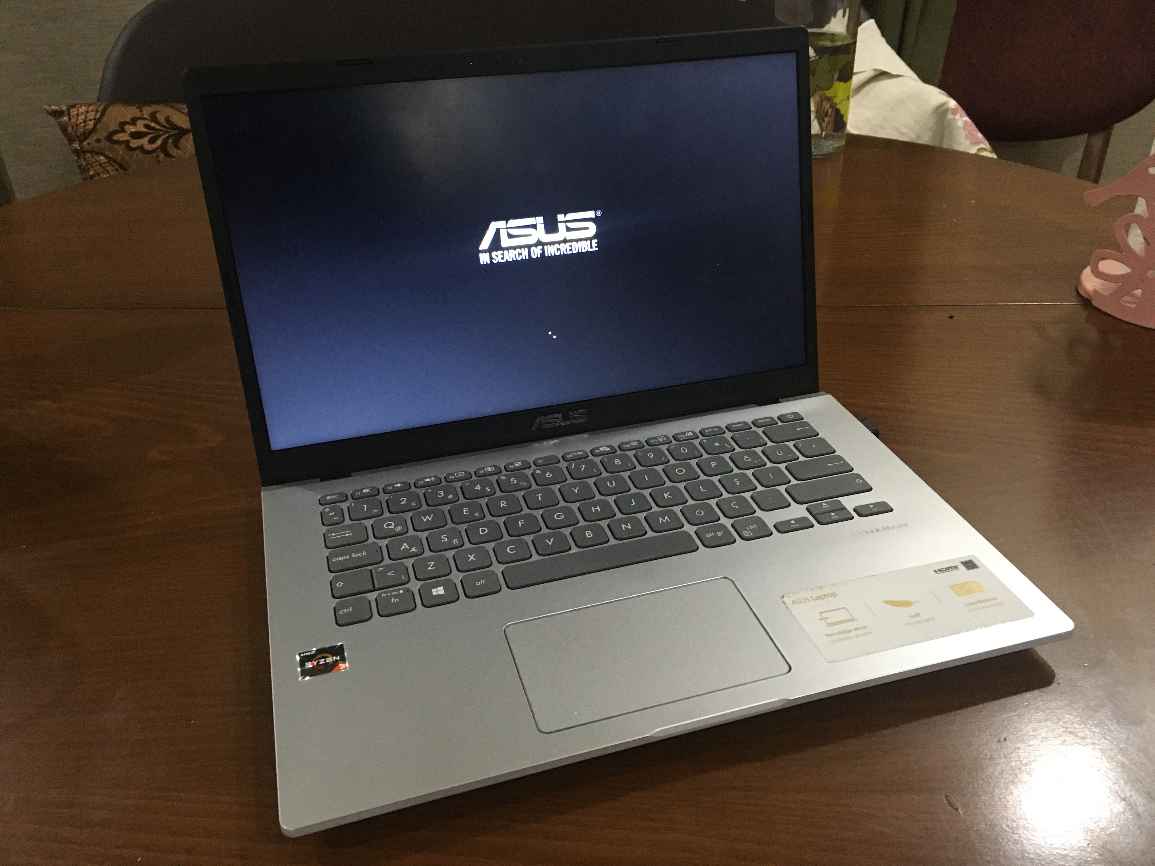 Asus D409D 14' Ryzen Laptop | DonanımHaber Forum