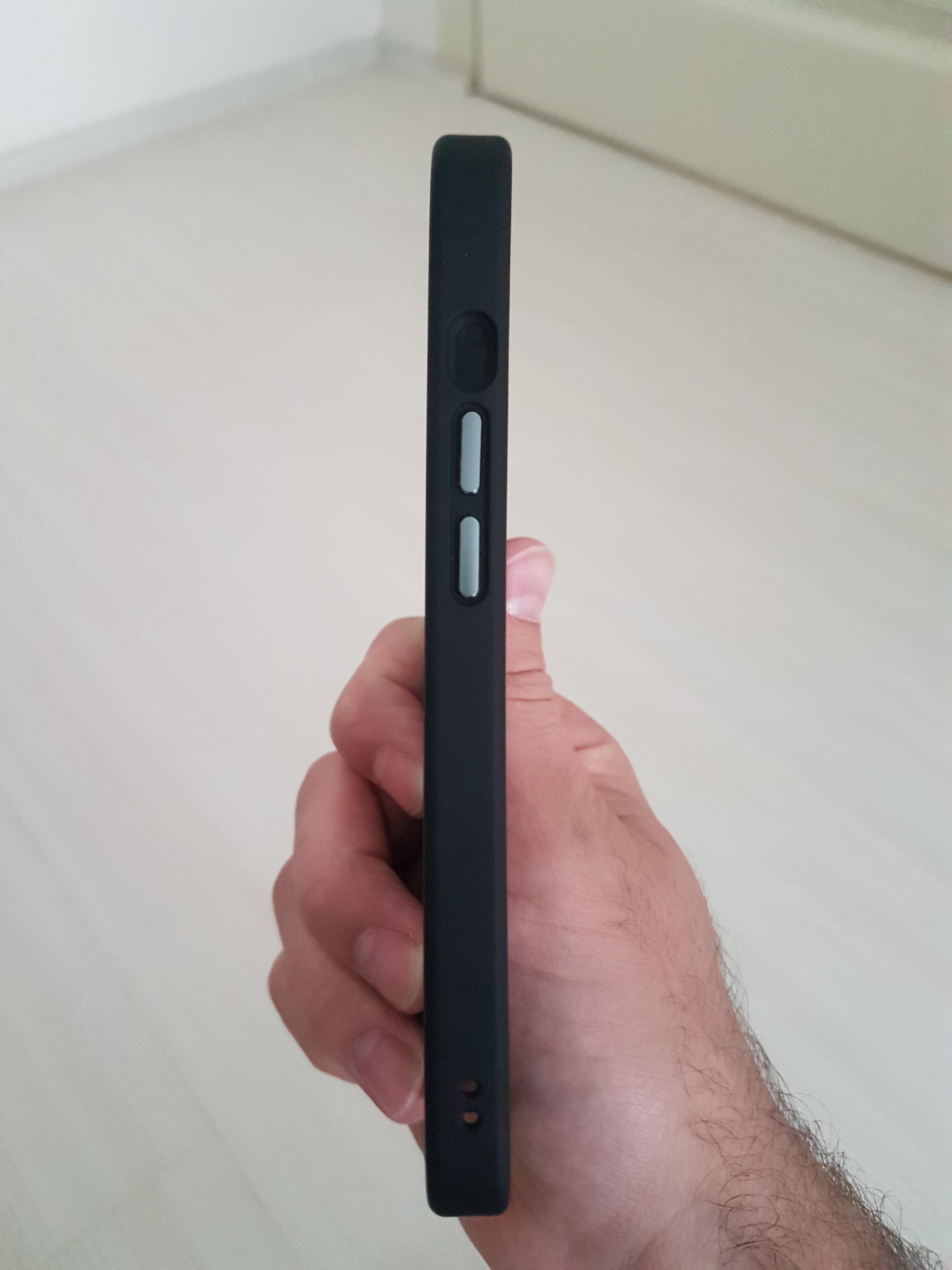Spada MagSafe iPhone 13 Kılıf (Siyah) | DonanımHaber Forum