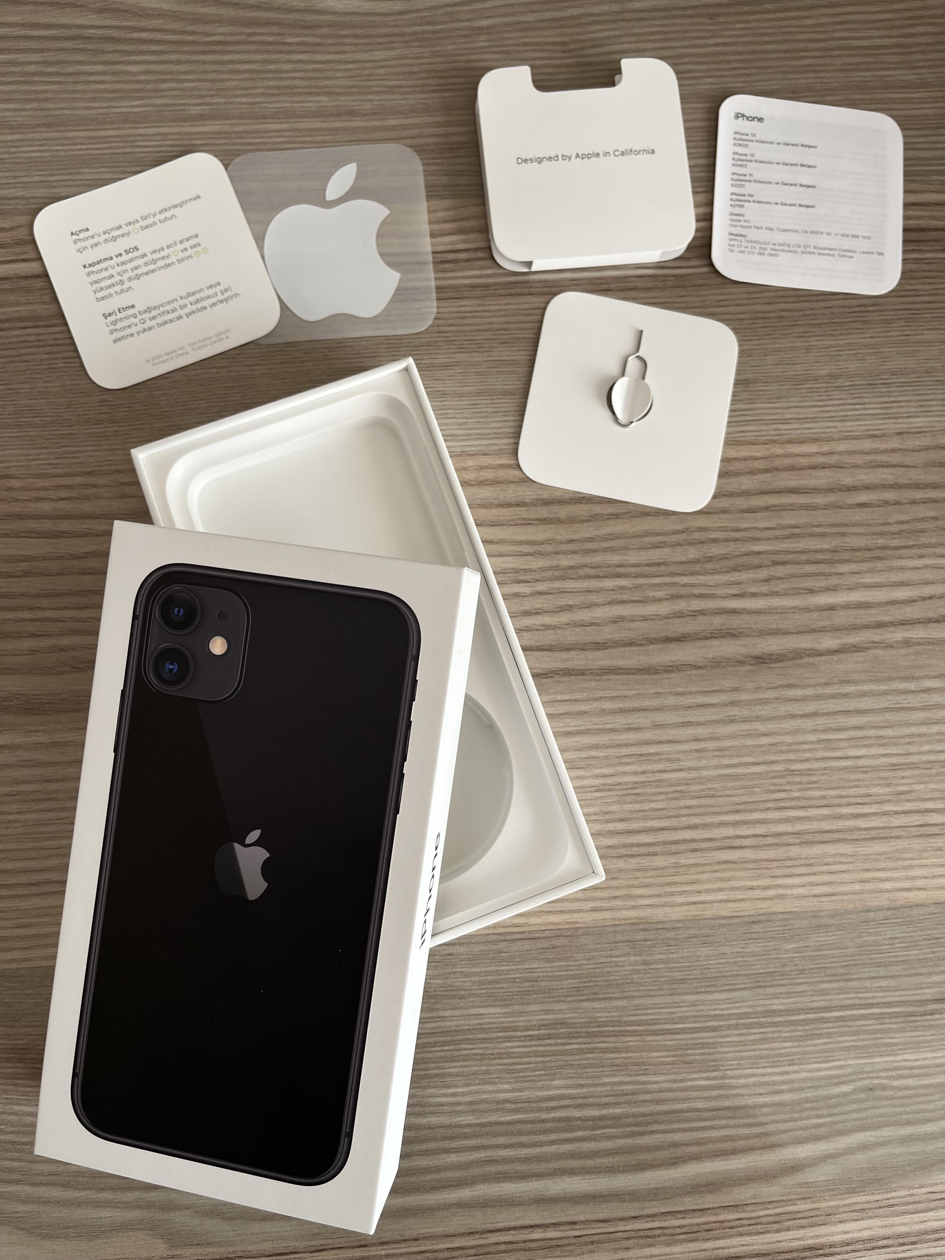 iPhone 11 Siyah Kutu ve İçeriği | DonanımHaber Forum