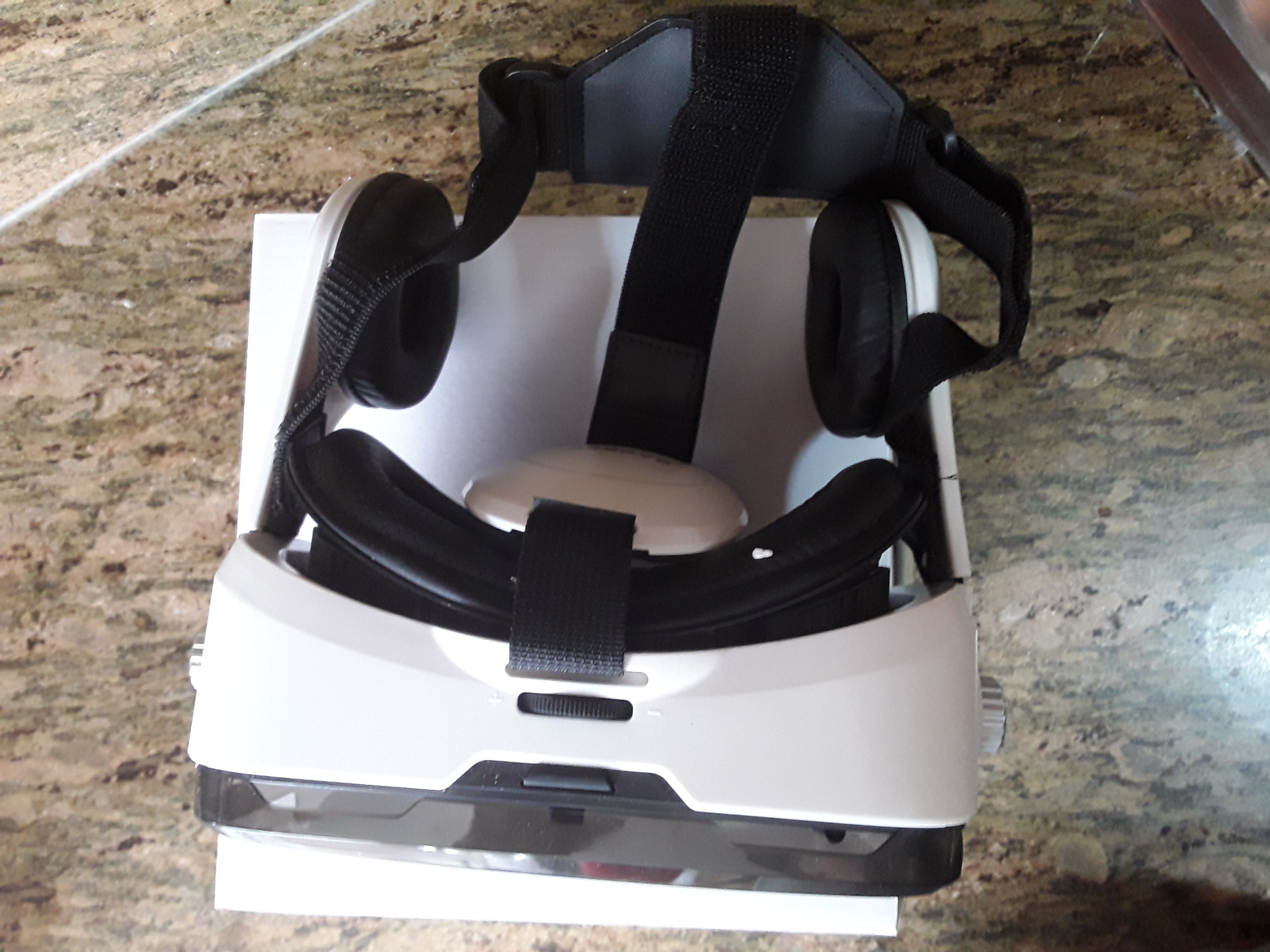 Bobo VR Z4 3D Kulaklıklı Kumandalı Sanal Gerçeklik Gözlüğü | DonanımHaber  Forum