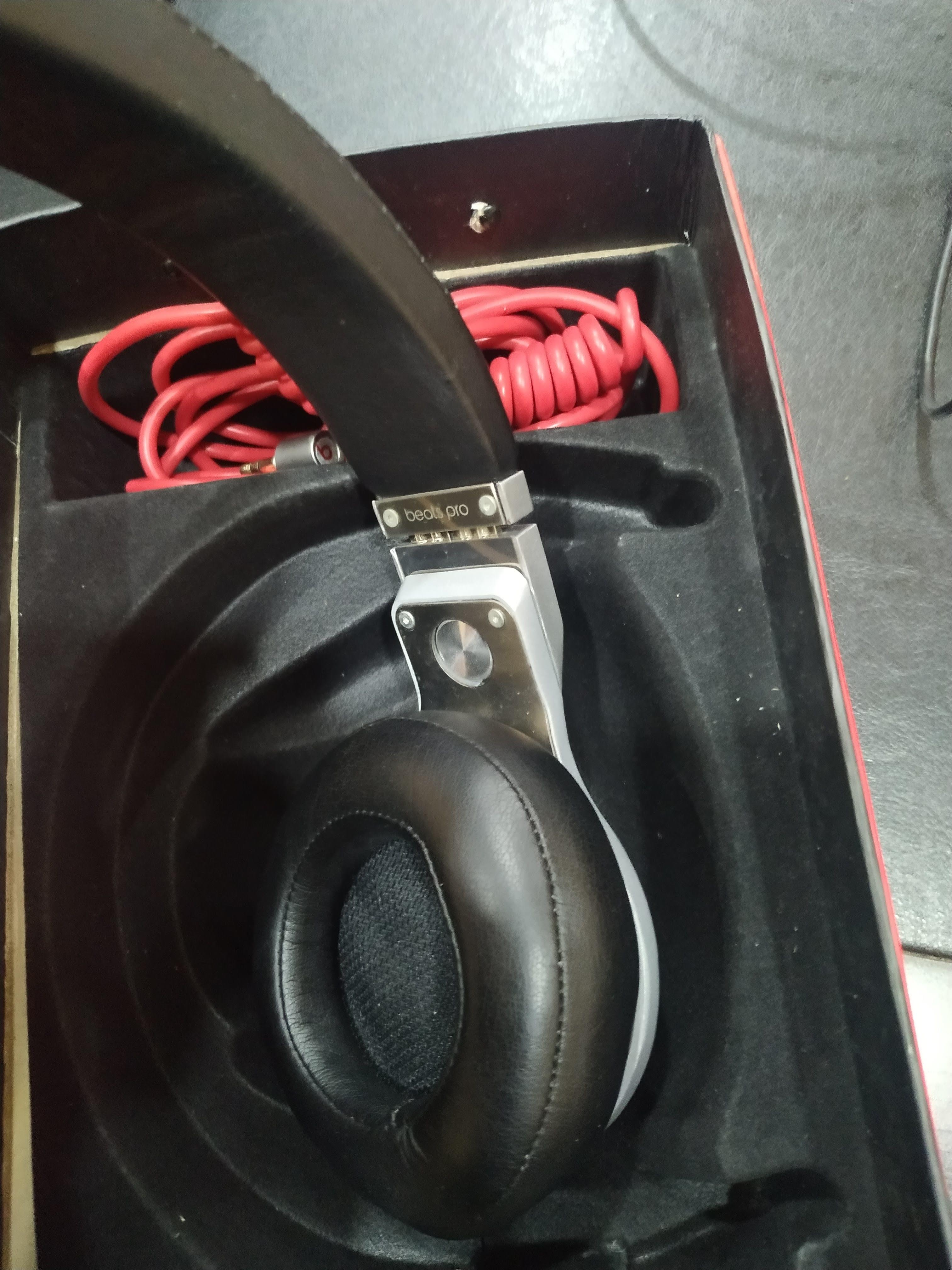 BEATS PRO MONSTER PROFESYONEL DJ KULAKLIK BY DR DRE 550 TL!!! |  DonanımHaber Forum