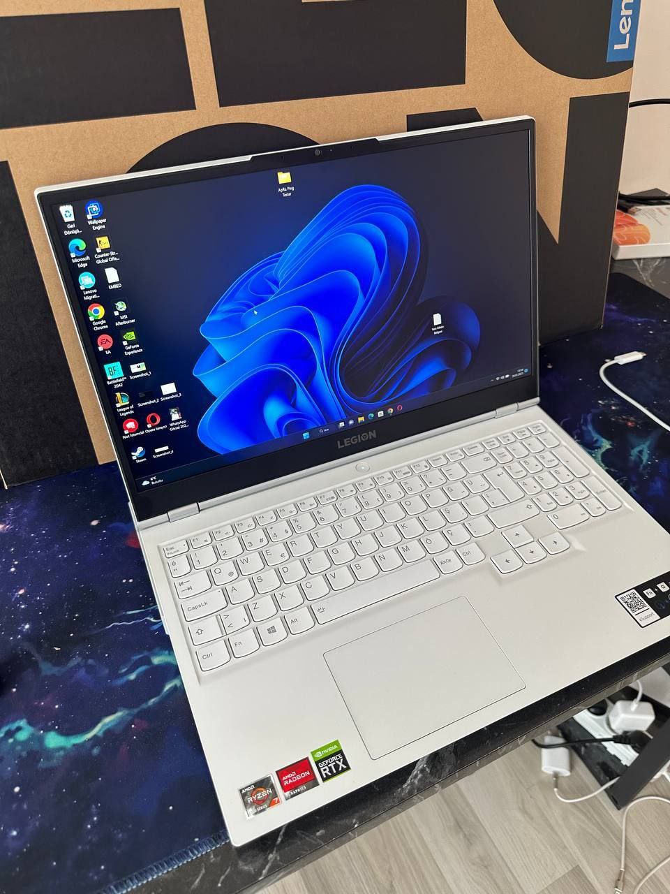 SATILDI] Lenovo Legion 5 15ACH6H RTX 3060 Beyaz Oyuncu Laptop |  DonanımHaber Forum