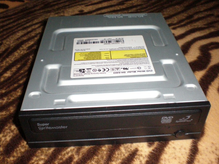 SATILIK WRITEMASTER SATA DVD WRITER SHS203 DonanımHaber Forum