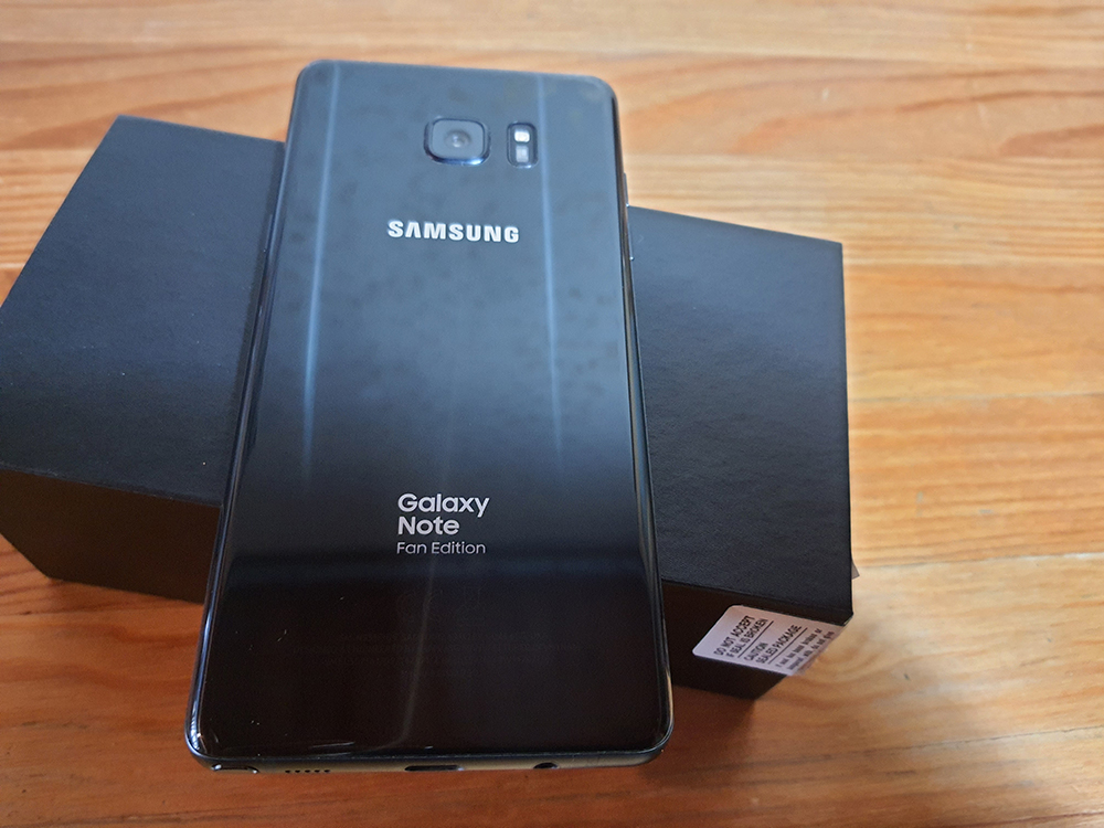 Sıfır ayarında Galaxy Note FE Edition Siyah + Orjinal Clear View kapakli  kilif | DonanımHaber Forum