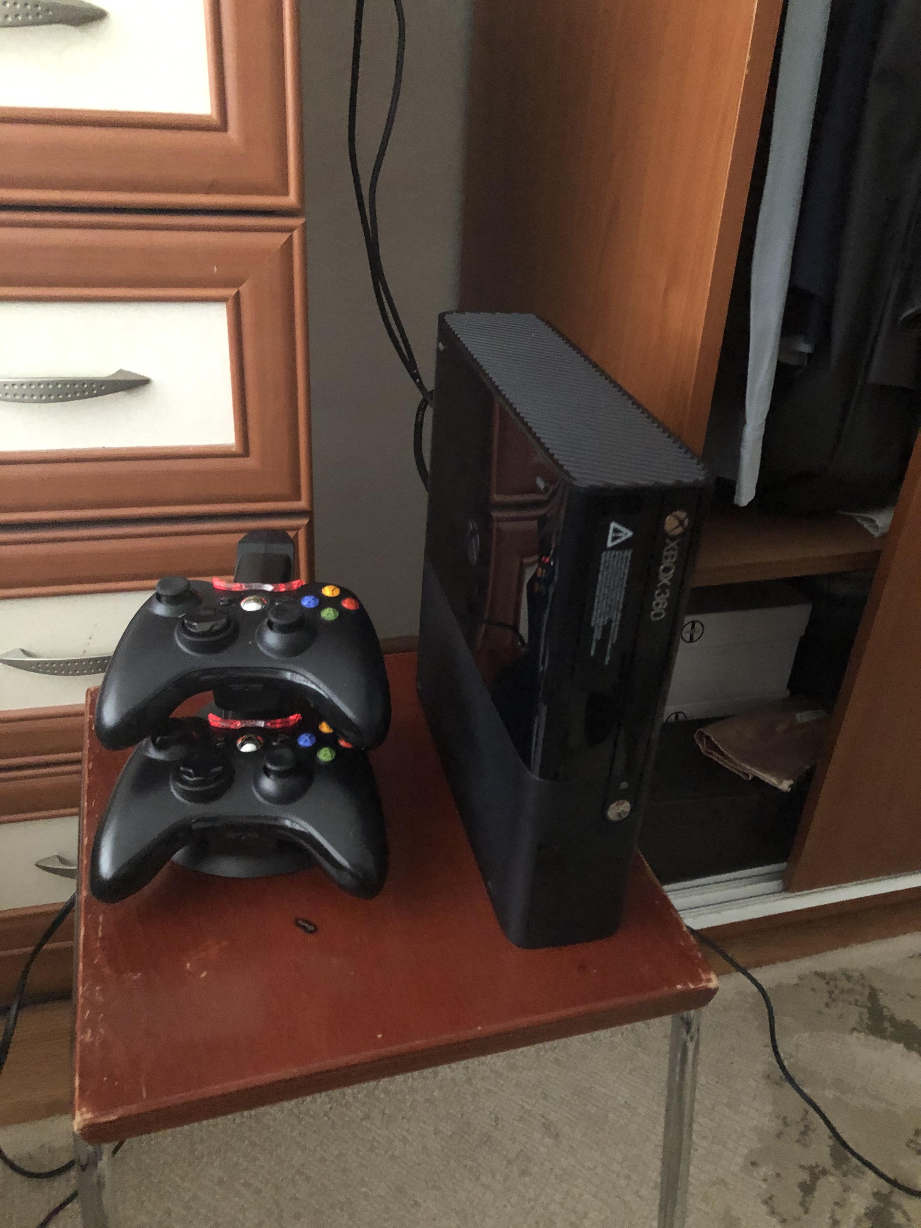 XBOX 360 (E) Kasa + Kinect + 2 Kol + Şarj Ünitesi | DonanımHaber Forum