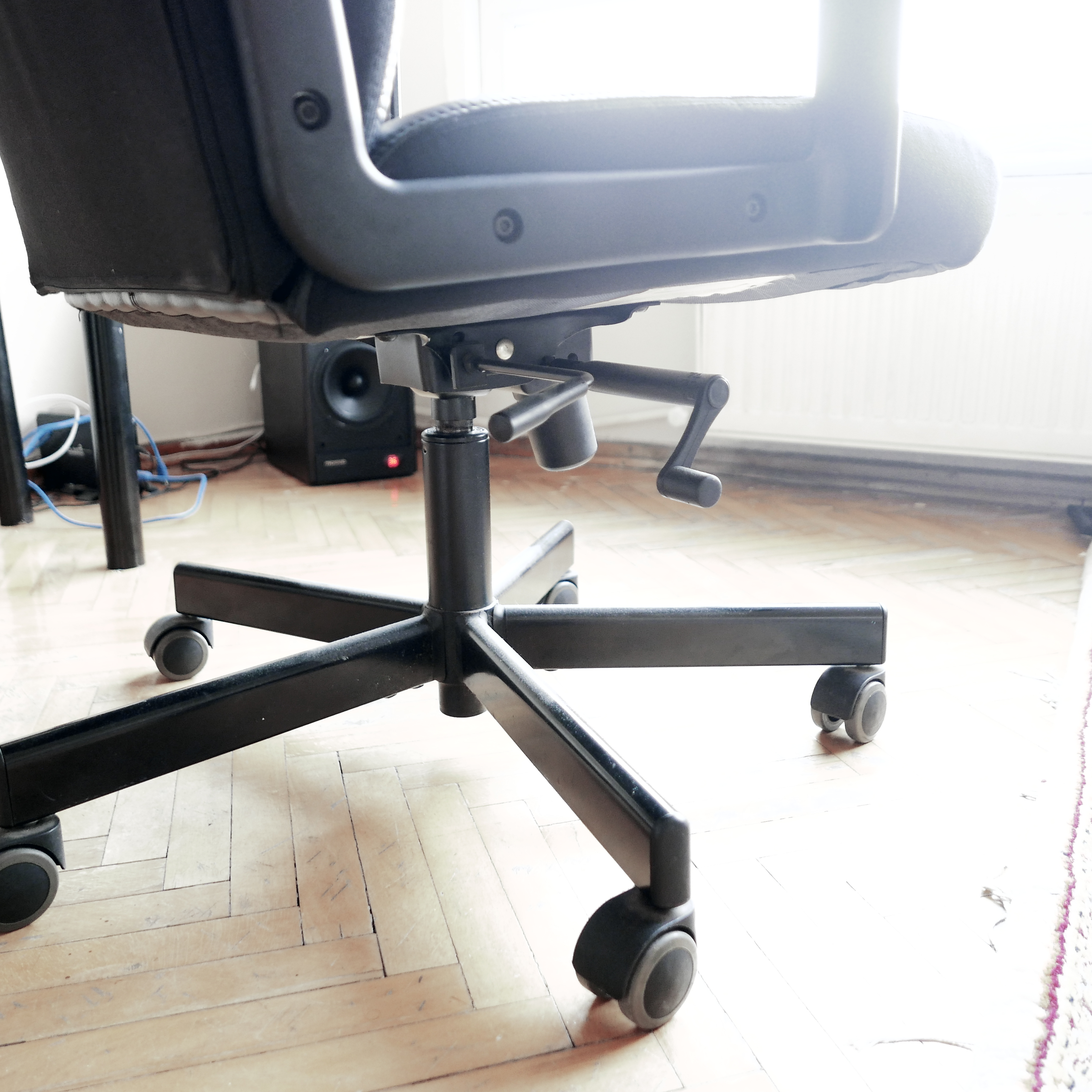 SATILDI] Ikea Malkolm Ofis Sandalyesi 150 TL [SATILDI] | DonanımHaber Forum