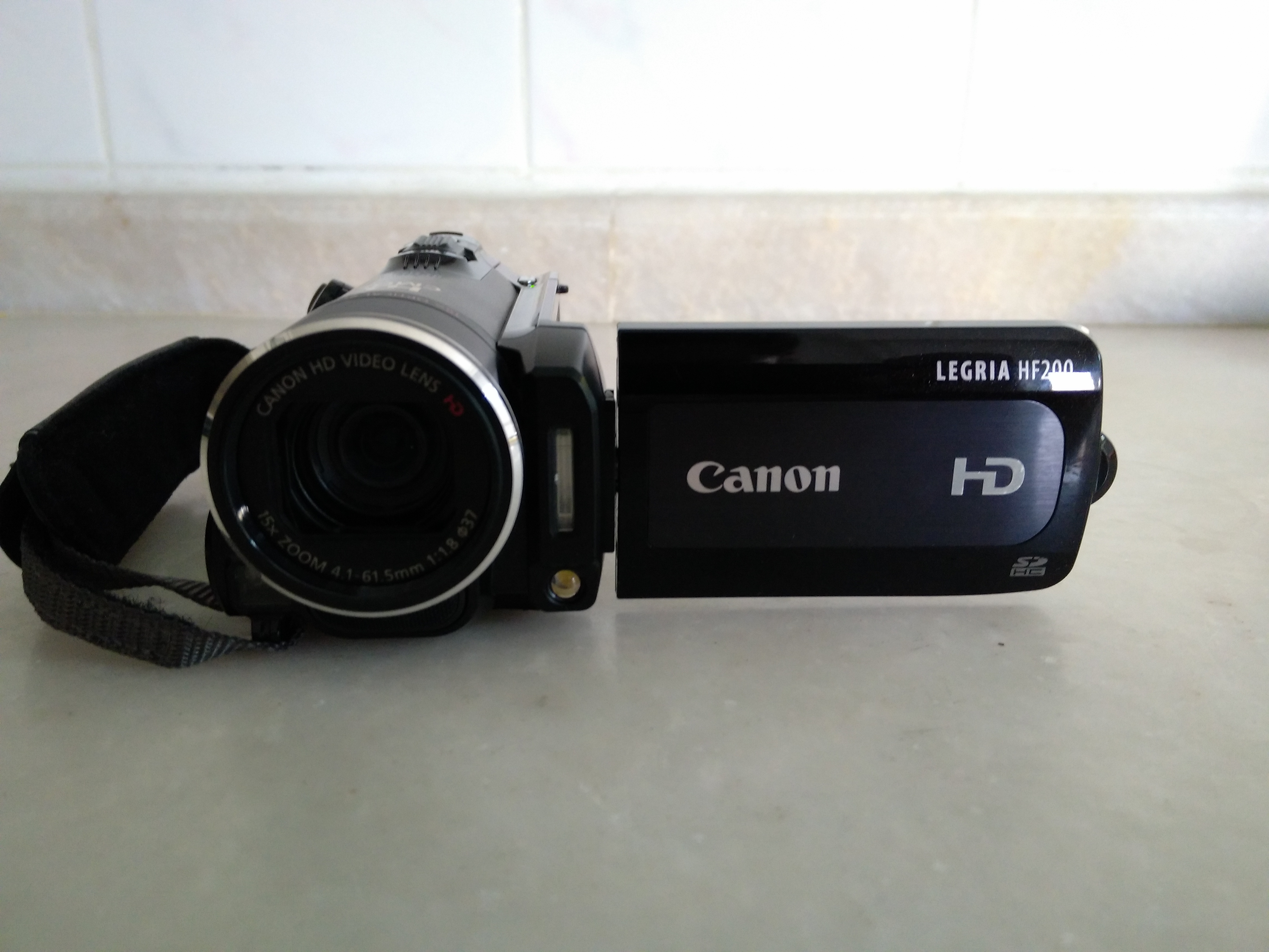 vdmx5 canon hf200 live camera